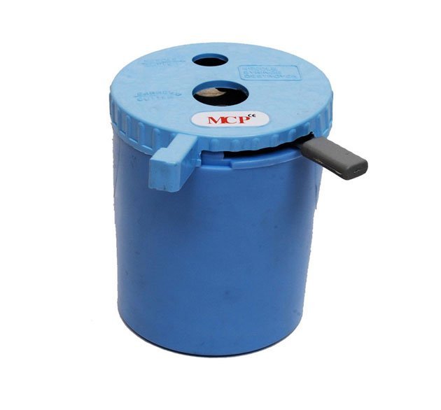 needle-syringe-cutter-plastic-body